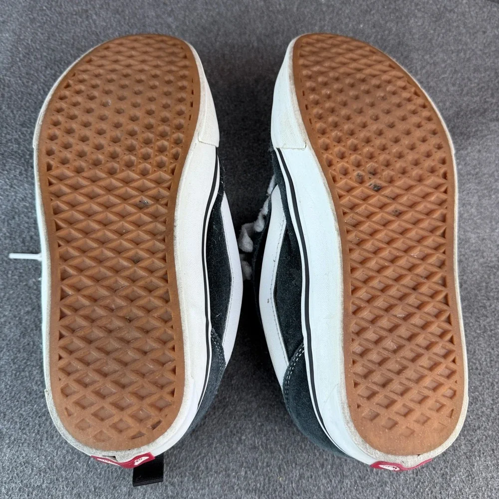 Vans Knu Skool Black White Suede Chunky Skate Shoes Mens 9.5 Low Top VN0009QC6BT